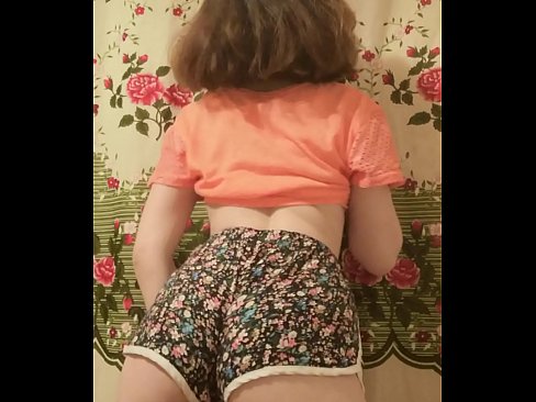 ❤️ Jovem sensual a despir os seus calções para a câmara ☑ Porno em nós pt.dickies-shop.ru