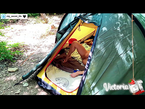 ❤️ Filmado com a câmara Paixão de um apaixonado masturbar-se numa tenda Stranger ☑ Porno em nós pt.dickies-shop.ru