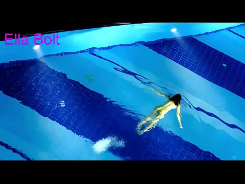 ❤️ Não consigo parar de ver, jovem loira apanhada a nadar nua na piscina da estância balnear ELLA BOLT ☑ Porno em nós pt.dickies-shop.ru