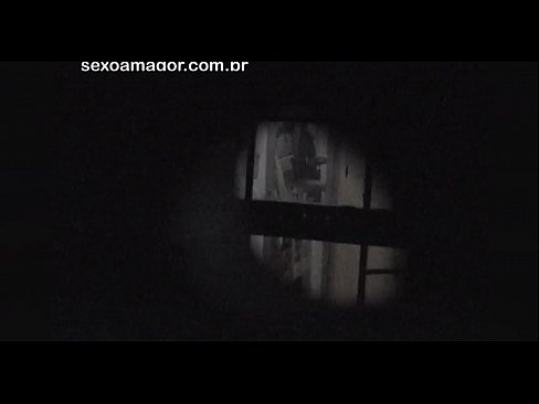 ❤️ Lourinho é filmado secretamente por um voyeur de bairro escondido atrás de tijolos ocos ☑ Porno em nós pt.dickies-shop.ru